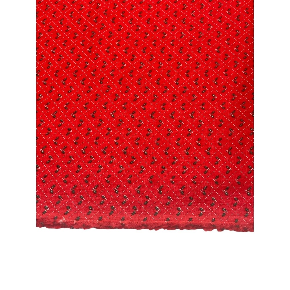 Christmas Holly Berry Red Cotton Fabric Remnant BTY Quilting